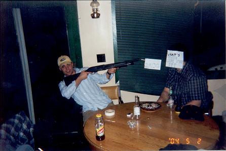 fumpointinggun.jpg